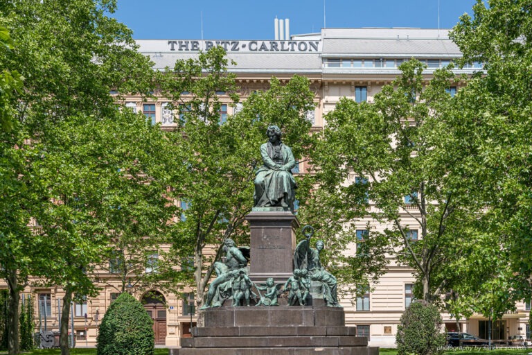 The Ritz-Carlton, Vienna